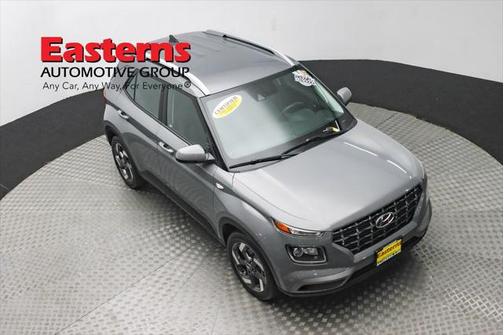 2021 Hyundai VENUE SEL