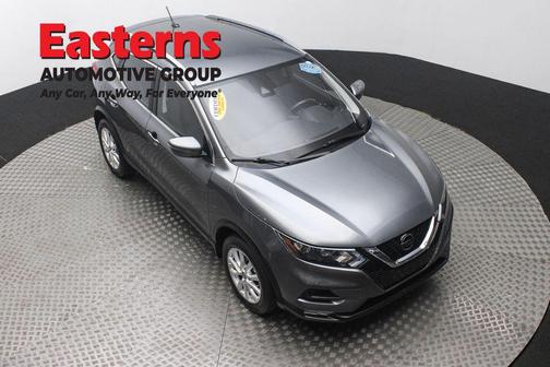2022 Nissan Rogue Sport SV