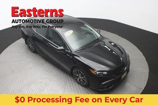 Midnight Black Metallic 2024 Toyota Camry SE