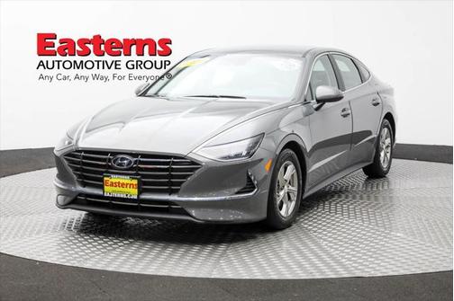 2022 Hyundai SONATA SE