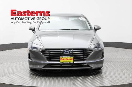 2022 Hyundai SONATA SE
