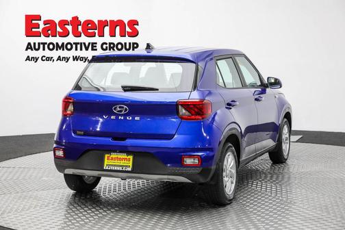 2021 Hyundai VENUE SE