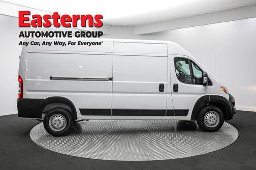 2025 RAM ProMaster 2500 Tradesman