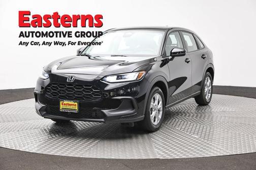 Crystal Black Pearl 2023 Honda HR-V LX