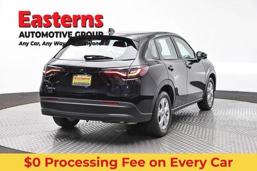 Crystal Black Pearl 2023 Honda HR-V LX