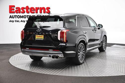 Abyss Black Pearl 2023 Hyundai PALISADE Calligraphy