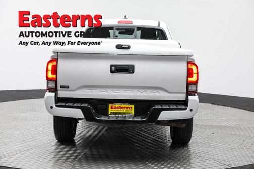 2022 Toyota Tacoma SR