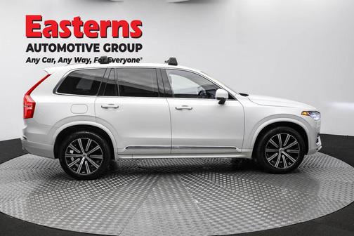 2022 Volvo XC90 T6 Inscription