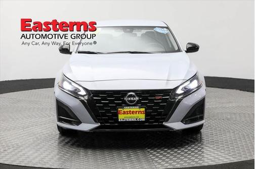 2023 Nissan Altima SR FWD