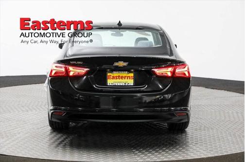 2021 Chevrolet Malibu FWD LT