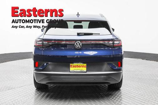 2023 Volkswagen ID.4 Pro