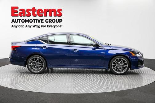 2023 Nissan Altima SR VC-Turbo FWD