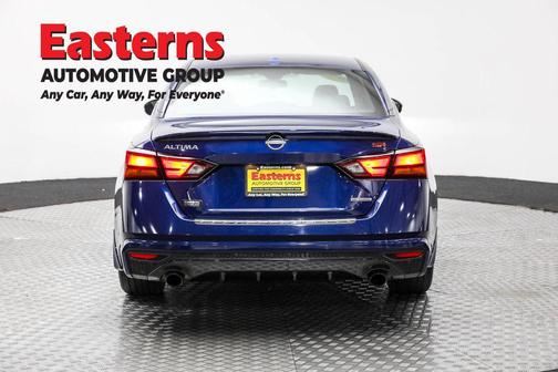 2023 Nissan Altima SR VC-Turbo FWD