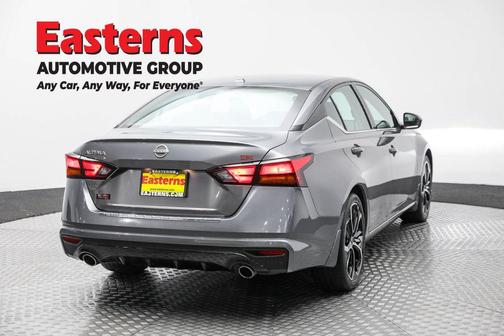 2023 Nissan Altima SR FWD