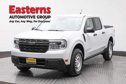 Oxford White 2023 Ford Maverick XL