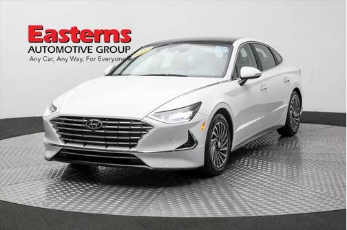2022 Hyundai SONATA Hybrid Limited