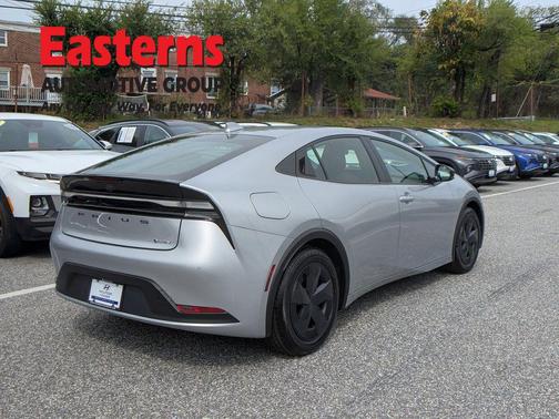 2025 Toyota Prius Plug-In Hybrid XSE Premium