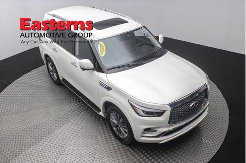 2022 INFINITI QX80 Luxe