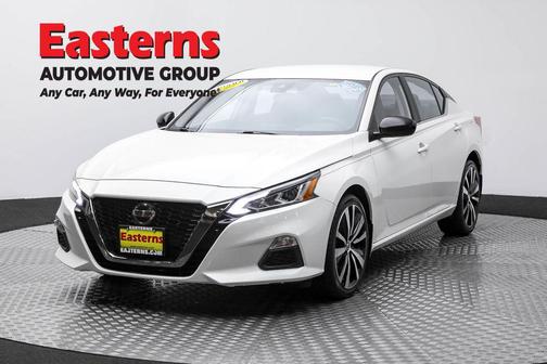 2022 Nissan Altima SR Intelligent AWD