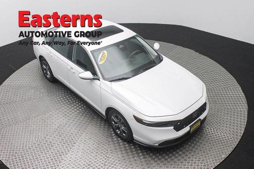 Platinum White Pearl 2024 Honda Accord EX