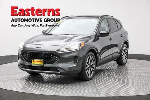 2020 Ford Escape SE