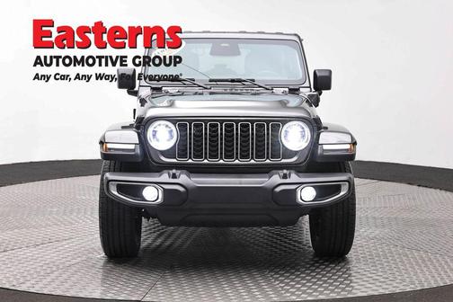 Granite Crystal Metallic Clearcoat 2025 Jeep Wrangler 4xe Sahara