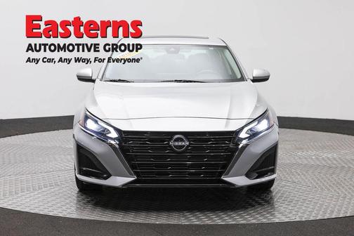 Brilliant Silver Metallic 2023 Nissan Altima 2.5 SV