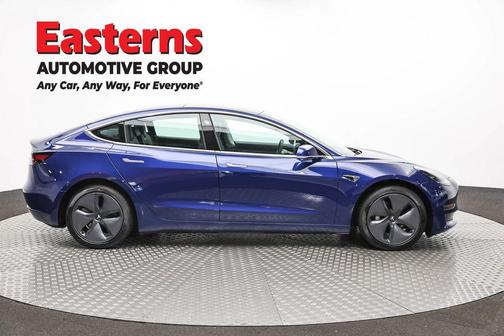 Deep Blue Metallic 2019 Tesla Model 3 Long Range
