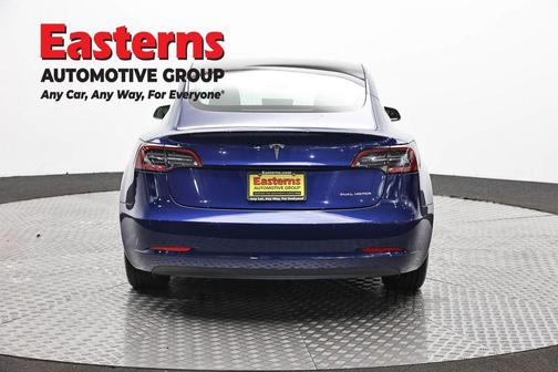 Deep Blue Metallic 2019 Tesla Model 3 Long Range