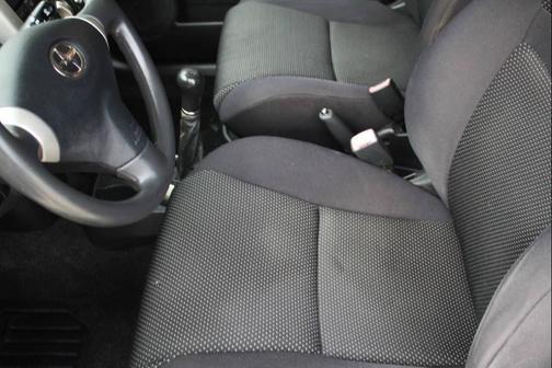 Polar White 2005 Scion xB Base
