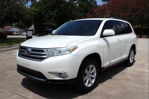 Blizzard Pearl 2012 Toyota Highlander SE