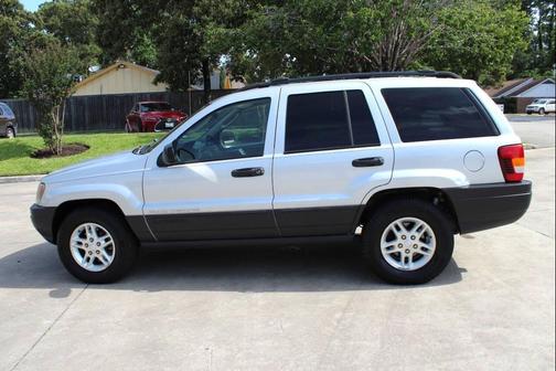 Bright Silver Metallic Clearcoat 2003 Jeep Grand Cherokee Laredo