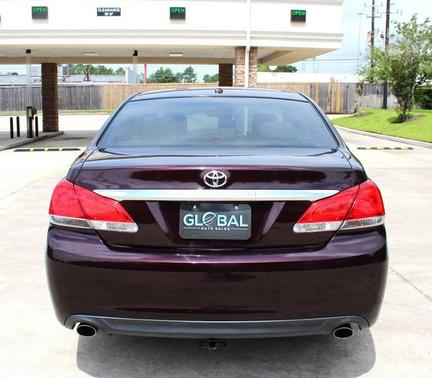 Burgundy 2011 Toyota Avalon Limited