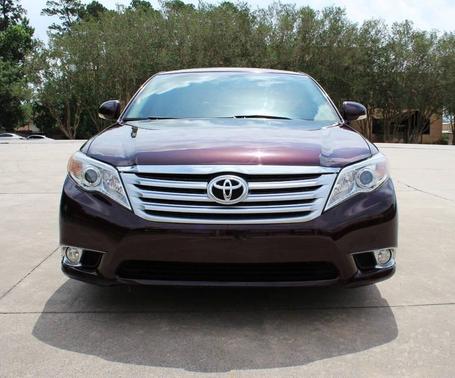 Burgundy 2011 Toyota Avalon Limited