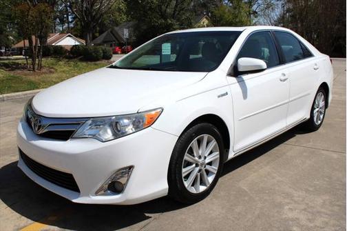2012 Toyota Camry Hybrid XLE