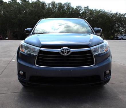 2014 Toyota Highlander LE