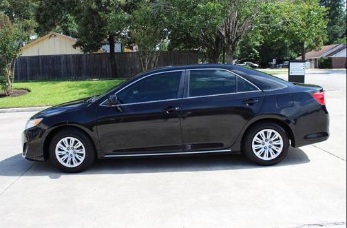 Attitude Black Metallic 2012 Toyota Camry LE