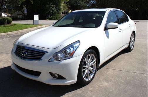 2011 INFINITI G37 Journey