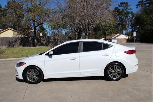 2018 Hyundai ELANTRA Value Edition