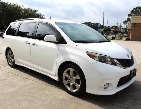 2013 Toyota Sienna SE