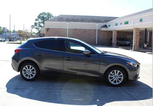 2015 Mazda Mazda3 i Touring