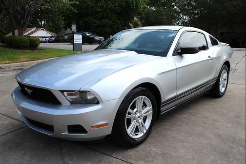2011 Ford Mustang V6