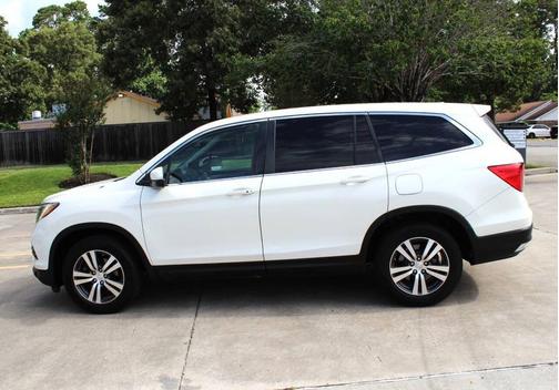 White Diamond Pearl 2016 Honda Pilot EX-L