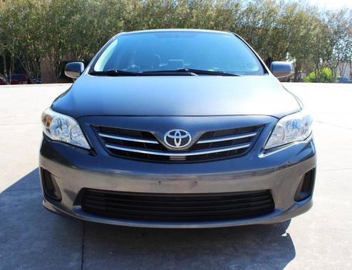 2013 Toyota Corolla LE