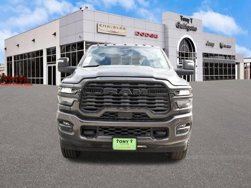 Granite Crystal Metallic Clearcoat 2026 RAM 2500 Lone Star Crew Cab 4x4 6'4' Box