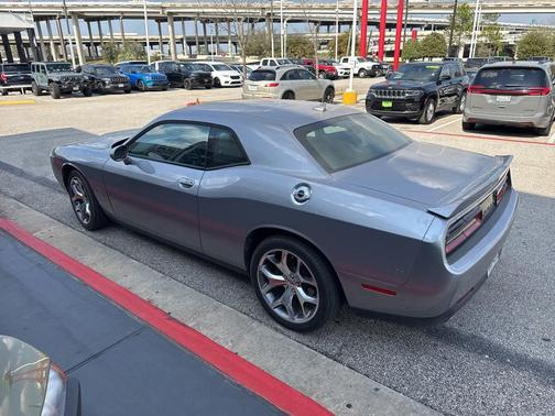 2015 Dodge Challenger SXT Plus