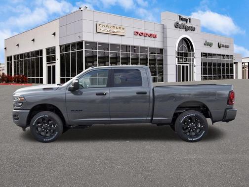 2026 RAM 2500 Lone Star Crew Cab 4x4 6'4' Box