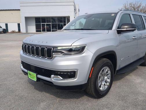 Silver Zynith 2024 Jeep Wagoneer Series I 4x4