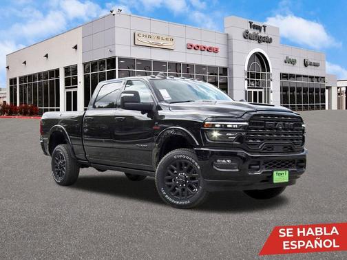 Diamond Black Crystal Pearlcoat 2026 RAM 2500 Limited Crew Cab 4x4 6'4' Box