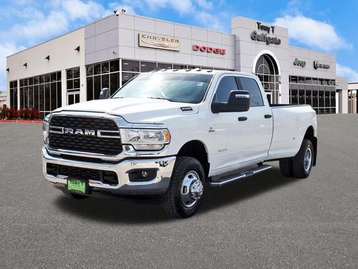 2024 RAM 3500 Big Horn Crew Cab 4x4 8' Box